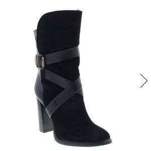 Calvin Klein Jeans Black Leather Tanya Booties Sz. 7